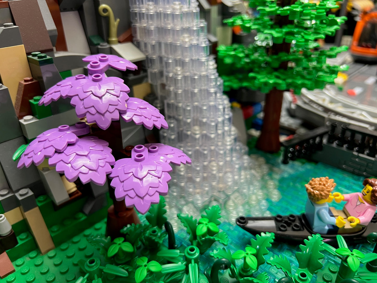 LEGO® 10 szt. Roślina z warstwowymi liśćmi 5058
